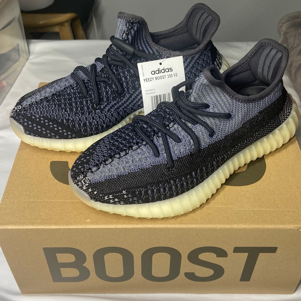 Adidas Yeezy Boost 350 V2 ‘Carbon’